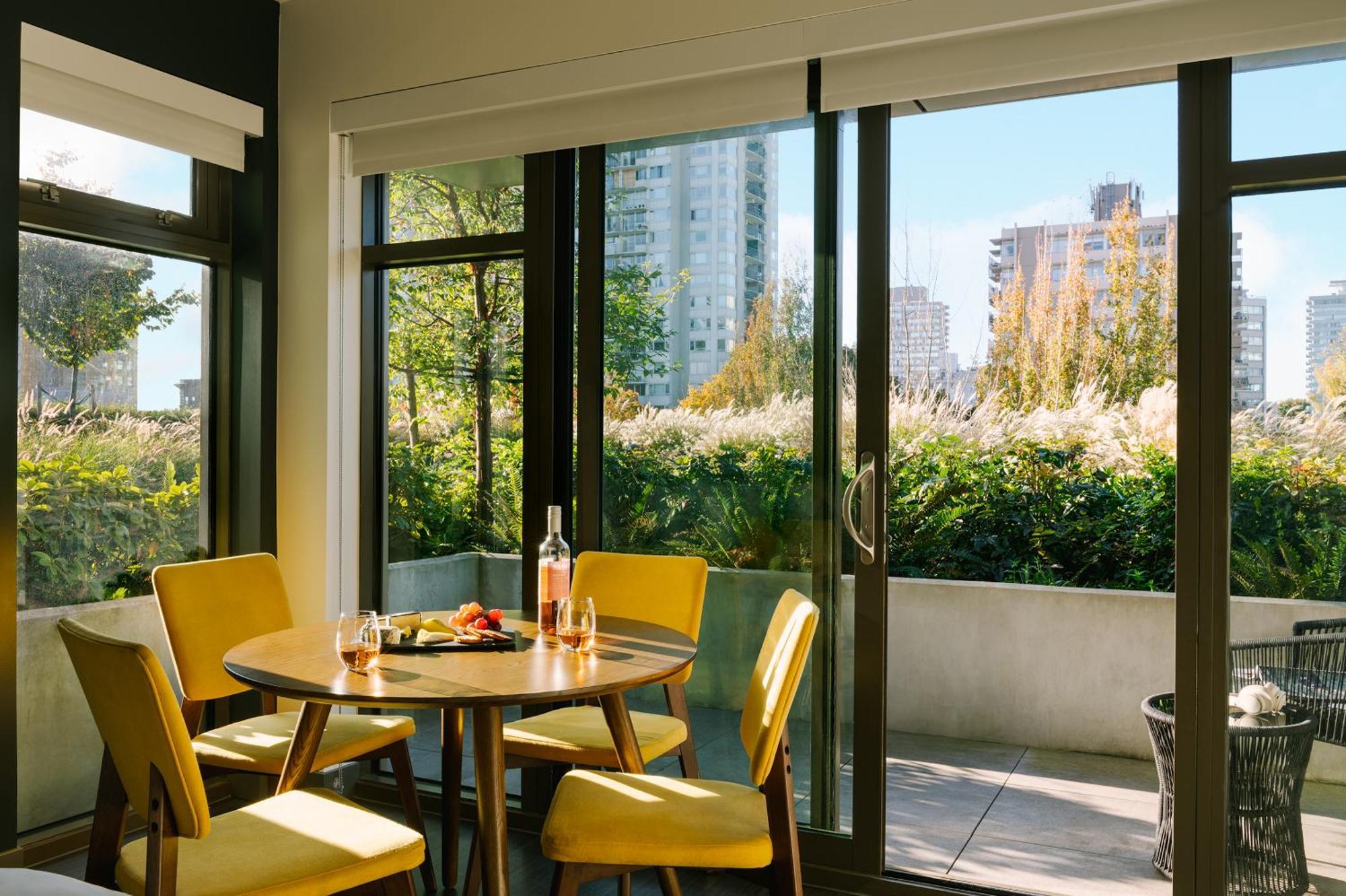Sonder At Revival Aparthotel Vancouver Exterior foto