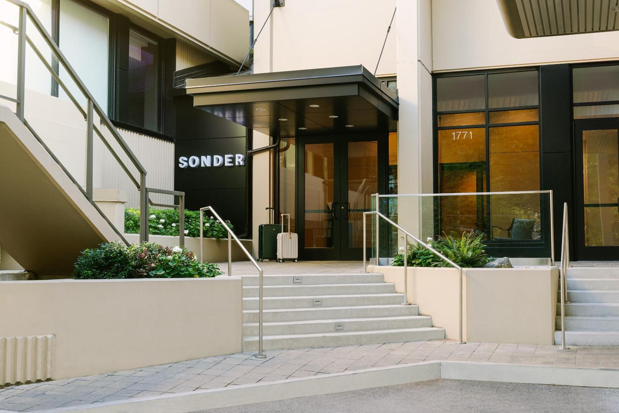 Sonder At Revival Aparthotel Vancouver Exterior foto